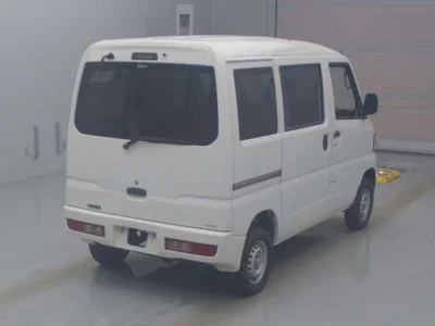 Mitsubishi MINICAB MIEV