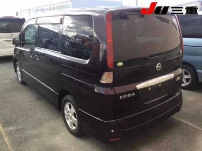 Nissan SERENA  с аукциона в Японии