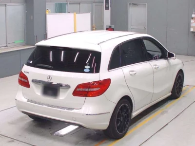 Mercedes-Benz B CLASS  с аукциона в Японии