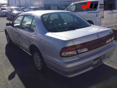 Nissan CEFIRO