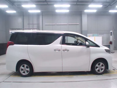 Toyota ALPHARD  с аукциона в Японии