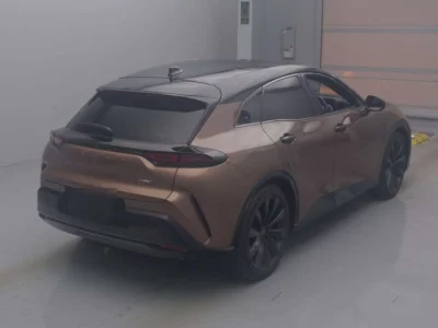 Toyota CROWN SPORT  с аукциона в Японии