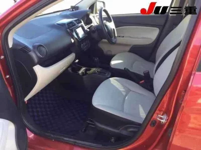 Mitsubishi MIRAGE  с аукциона в Японии