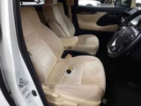 Toyota ALPHARD лот № 30501 оценка 4  с аукциона в Японии 7