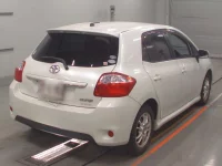 Toyota AURIS лот № 30590 оценка 3.5  с аукциона в Японии 1