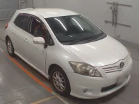 Toyota AURIS лот № 30590 оценка 3.5  с аукциона в Японии 4