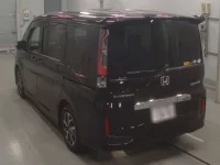 Honda STEP WAGON лот № 30588 оценка 4  с аукциона в Японии 5