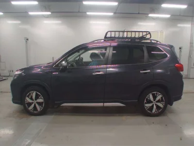 Subaru FORESTER  с аукциона в Японии