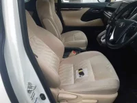 Toyota ALPHARD лот № 30504 оценка 4  с аукциона в Японии 7