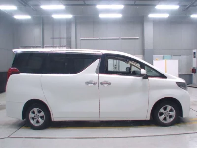 Toyota ALPHARD  с аукциона в Японии