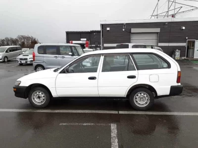 Toyota COROLLA VAN