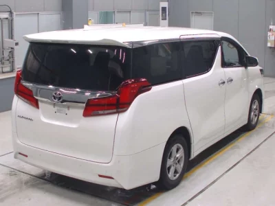Toyota ALPHARD  с аукциона в Японии