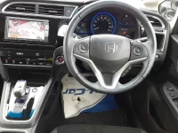 Honda SHUTTLE лот № 30512 оценка 4  с аукциона в Японии 8