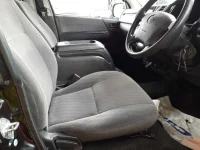 Toyota REGIUS ACE VAN лот № 30516 оценка 3.5  с аукциона в Японии 7