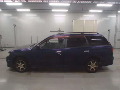 Nissan AVENIR WAGON  с аукциона в Японии