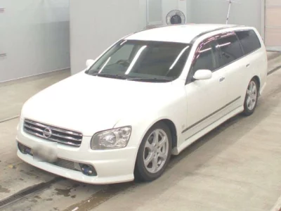 Nissan STAGEA