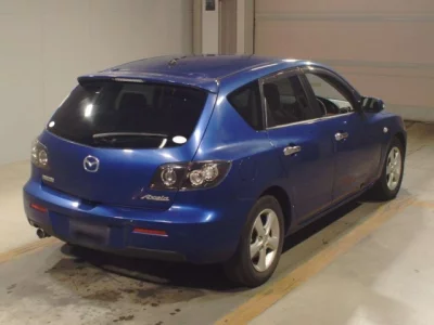 Mazda AXELA  с аукциона в Японии