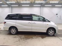 Toyota ESTIMA лот № 5563 оценка 4  с аукциона в Японии 2
