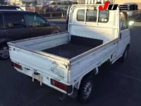 Honda ACTY TRUCK лот № 8072 оценка 3.5  с аукциона в Японии 5