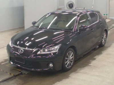Lexus CT  с аукциона в Японии