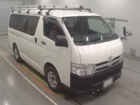 Toyota HIACE VAN лот № 30616 оценка 3.5  с аукциона в Японии 4