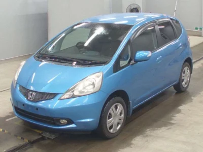 Honda FIT  с аукциона в Японии