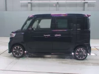 Suzuki SPACIA лот № 30536 оценка 4.5  с аукциона в Японии 3