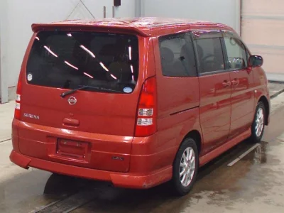 Nissan SERENA  с аукциона в Японии