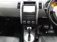 Nissan X-TRAIL лот № 5597 оценка 3.5  с аукциона в Японии 8