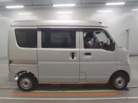 Nissan CLIPPER VAN лот № 516 оценка 3  с аукциона в Японии 2