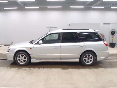 Subaru LEGACY  с аукциона в Японии
