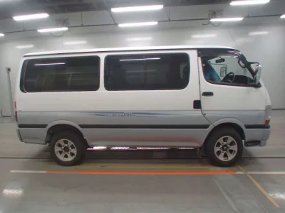 Toyota HIACE VAN  с аукциона в Японии