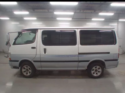 Toyota HIACE VAN  с аукциона в Японии