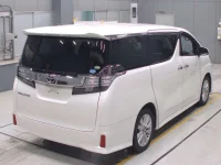 Toyota VELLFIRE лот № 30546 оценка 3.5  с аукциона в Японии 1