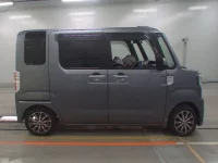 Toyota PIXIS MEGA лот № 534 оценка R  с аукциона в Японии 2