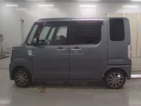 Toyota PIXIS MEGA лот № 534 оценка R  с аукциона в Японии 3