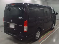 Toyota HIACE VAN лот № 30639 оценка 3.5  с аукциона в Японии 1