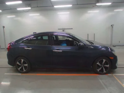 Honda CIVIC  с аукциона в Японии