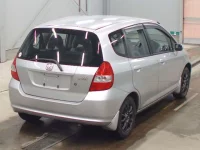 Honda FIT лот № 5629 оценка 3  с аукциона в Японии 1