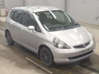 Honda FIT лот № 5629 оценка 3  с аукциона в Японии 4