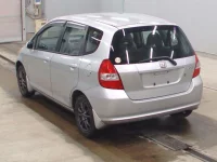 Honda FIT лот № 5629 оценка 3  с аукциона в Японии 5
