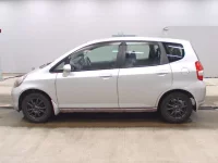 Honda FIT лот № 5629 оценка 3  с аукциона в Японии 3