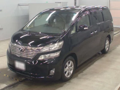 Toyota VELLFIRE  с аукциона в Японии