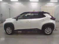 Toyota YARIS CROSS лот № 30650 оценка RA  с аукциона в Японии 3