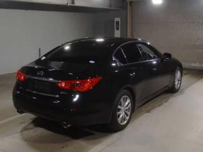 Nissan SKYLINE  с аукциона в Японии