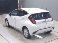 Toyota AQUA лот № 30568 оценка 4.5  с аукциона в Японии 5