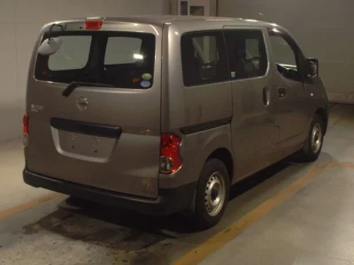 Nissan NV200  с аукциона в Японии