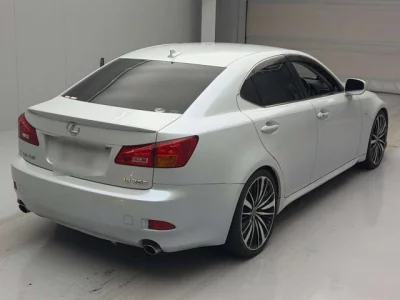 Lexus IS  с аукциона в Японии