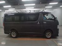 Toyota REGIUS ACE VAN лот № 30679 оценка 3  с аукциона в Японии 2