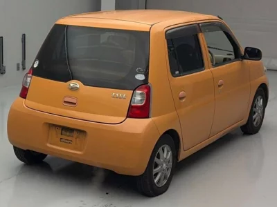 Daihatsu Esse  с аукциона в Японии